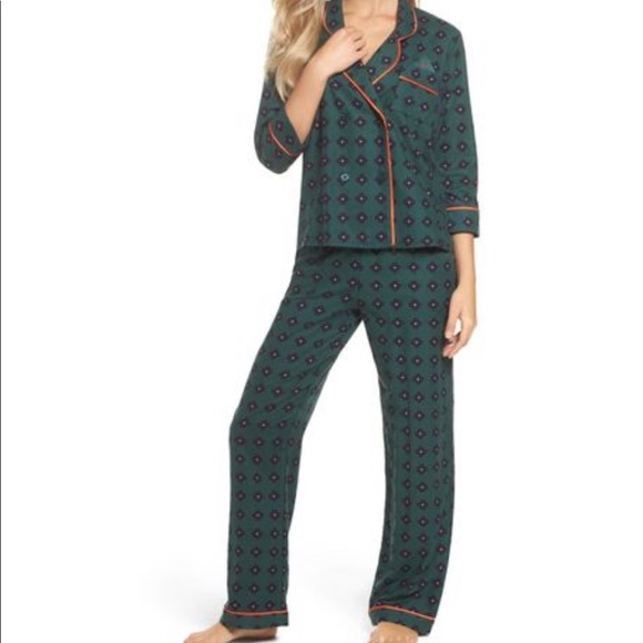 Room service green pattern pajamas large - Picture 1 of 11